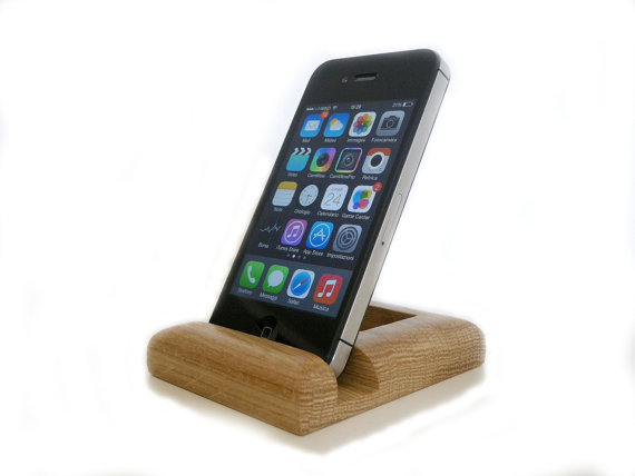 La tradizione del legno al servizio della tecnologia moderna: i Docking  Station di ArtinGarage