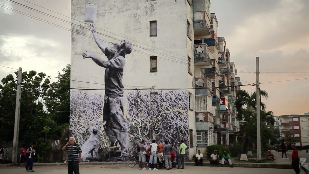 street-art-wrinkles-of-the-city-havana-los-angeles-shanghai-istanbul-jr-10