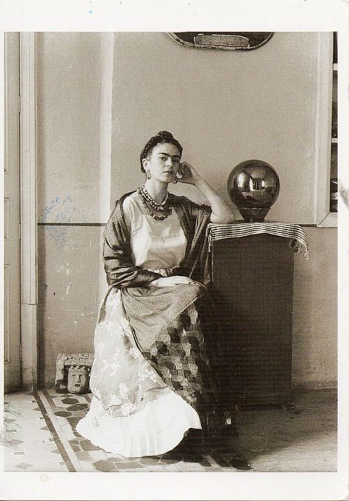 Frida Kahlo In 45 Rare Foto D'epoca