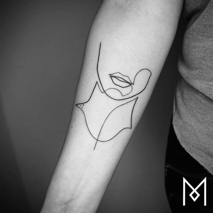 disegni di tatuaggi dalla linea semplice